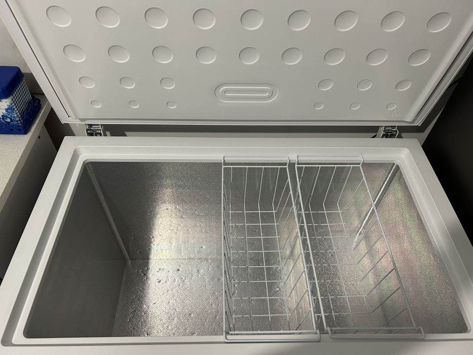 Продам морозильную ларь