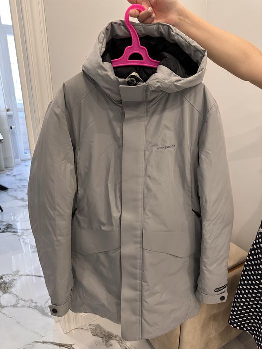 Продам куртку зимнию