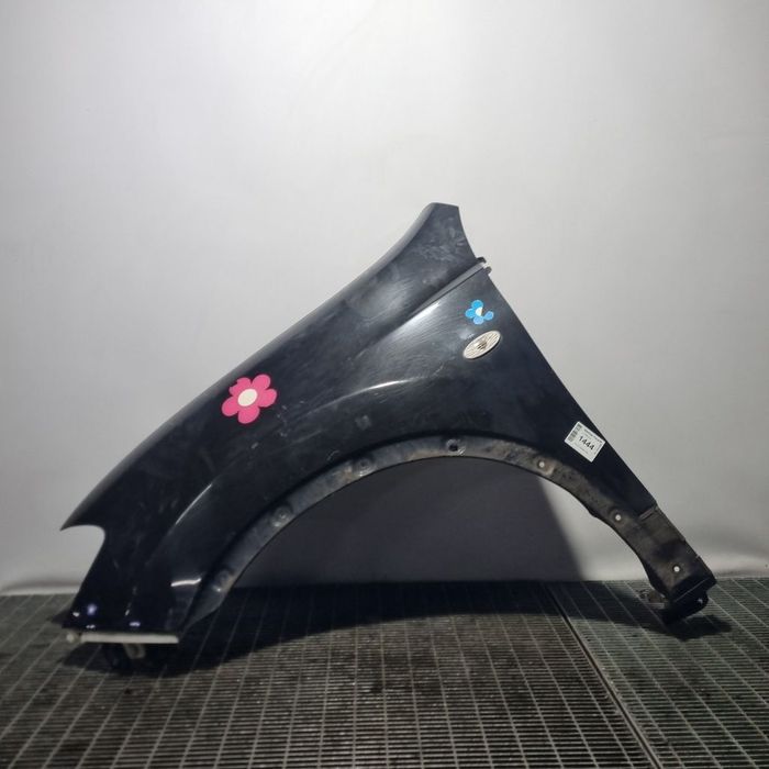 Aripa Stanga Fata Nissan Qashqai Facelift 2010 - 2013 4 Usi BLACK Metalizat Z11 (1444)