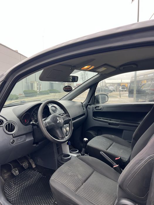 Vand/ Schimb Mitshubishi COLT