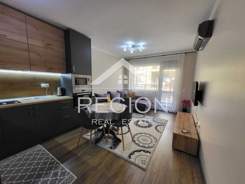 Дава се под наем Тристаен апартамент в Варна, Левски - 85 кв.м за 800 € - Снимка #2