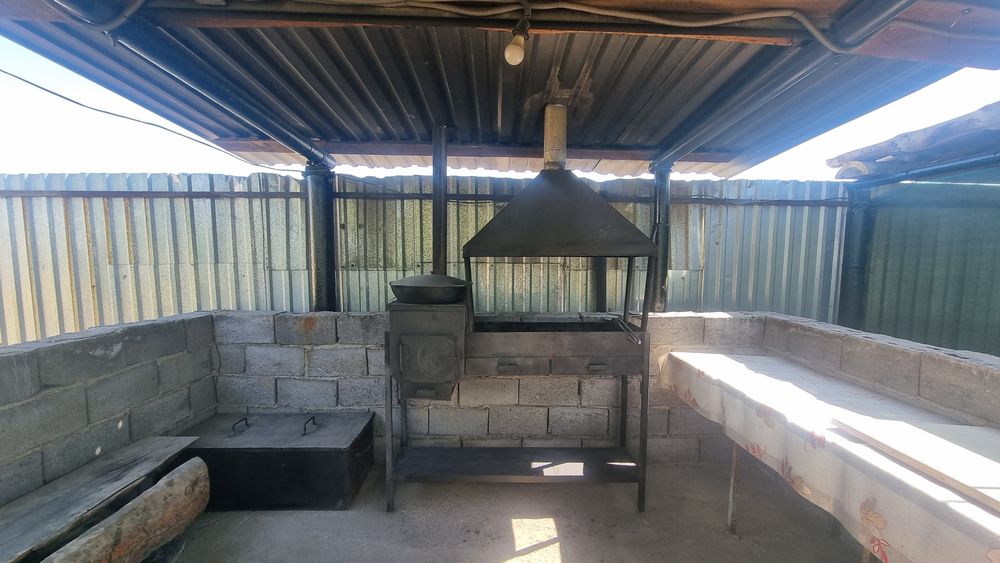 Продаётся зона отдыха дачного типа