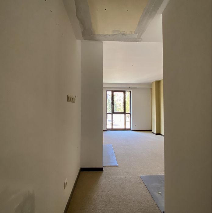 Продава се Едностаен апартамент в Разлог - 32 кв.м за 1000 €/кв.м - Снимка #1