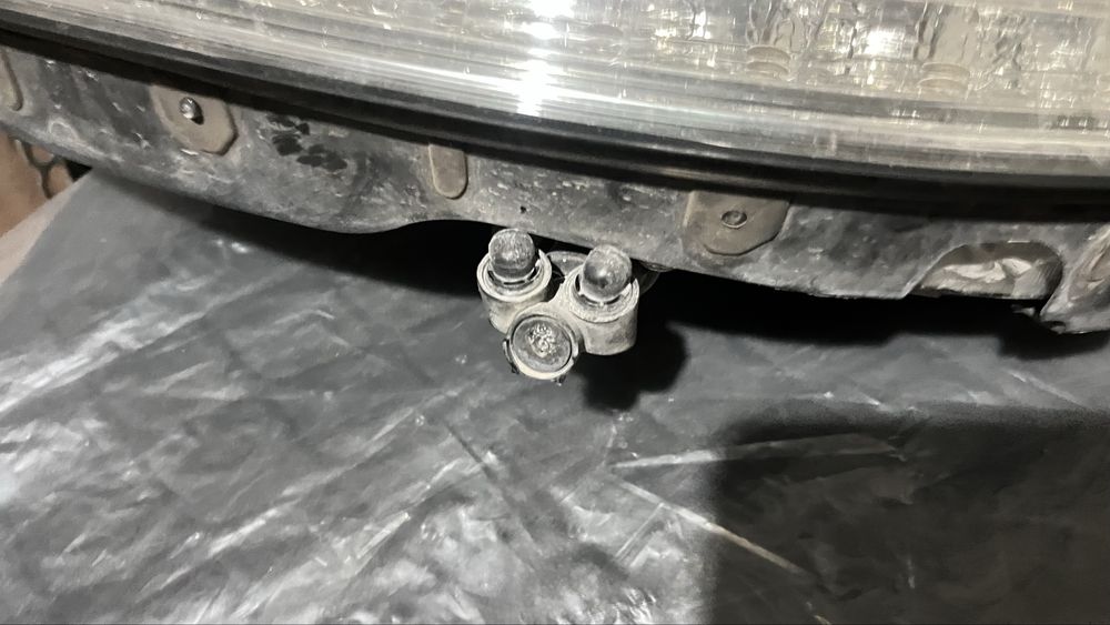 Фара на мерседес 221