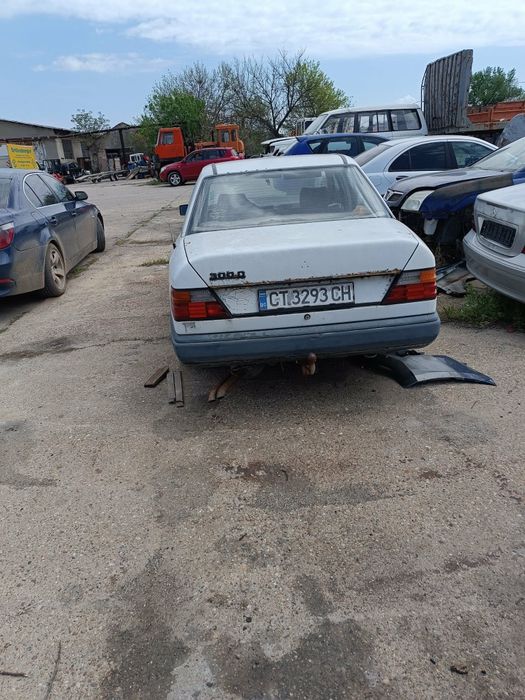 Мерцедес 124 Елеганс