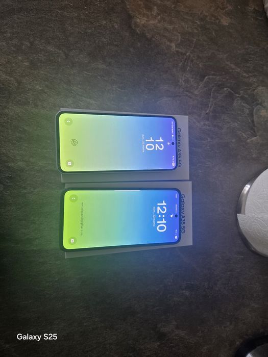 SAMSUNG A35 5g128gb baterie5000m ah