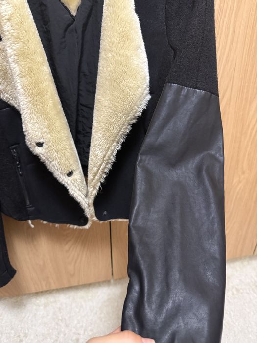 Дамско късо палто на Zara