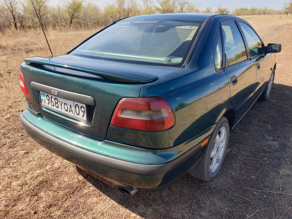 Продам volvo s40