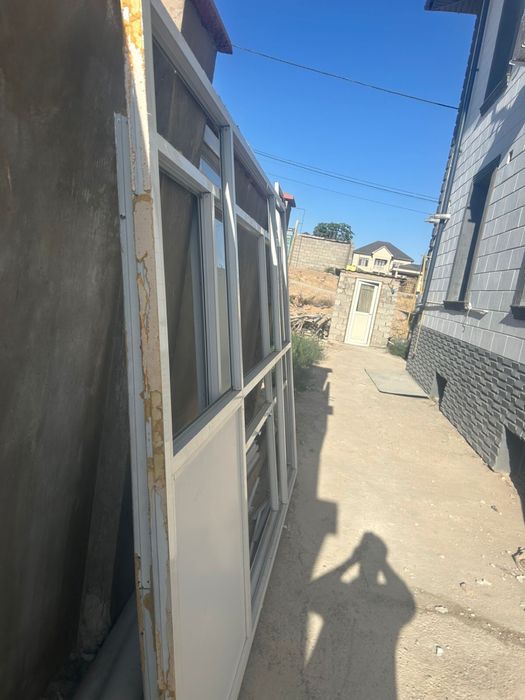 Витраж бу двер окна