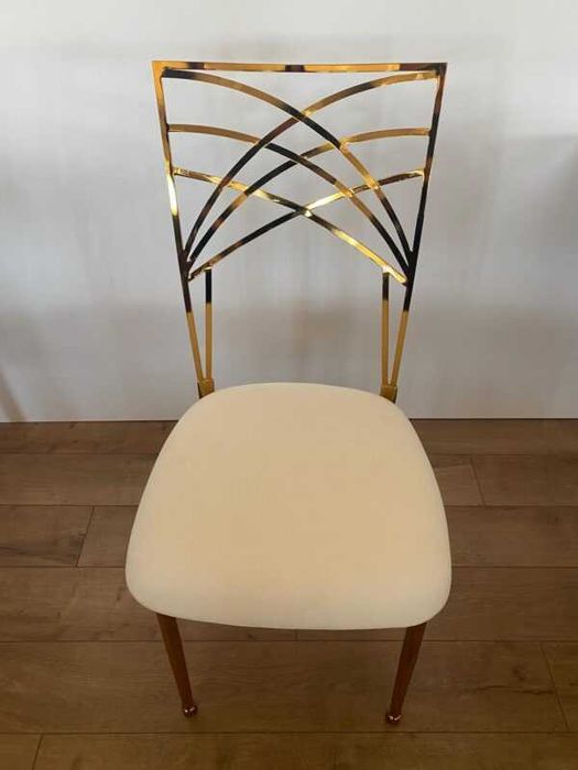 Scaun evenimente  CHAMELEON auriu sau negru
