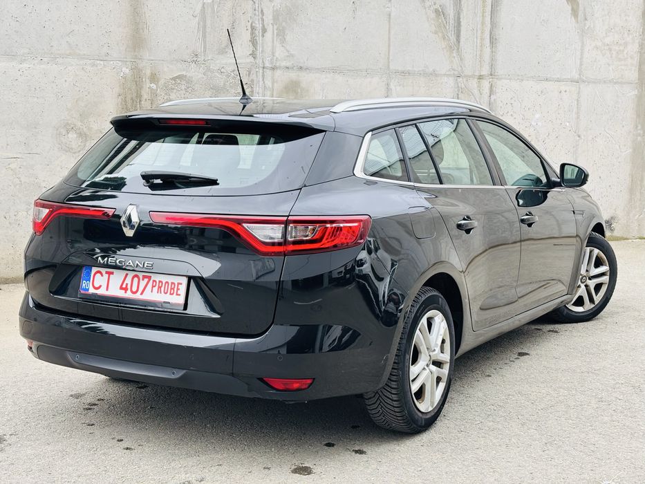 Renault Megane Business/7842€+TVA deductibil/09.2020/Cutie automata/1.5 dci/Lane assist/Virtual cockpit/Keyless Go+Entry/Garantie 12 luni