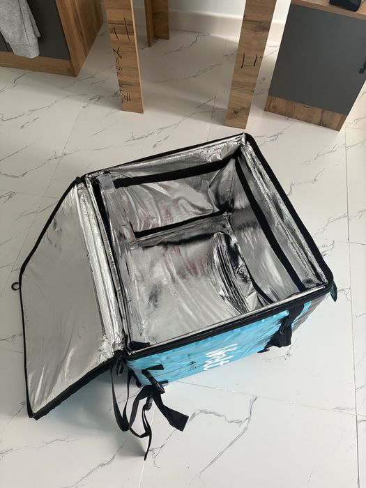 Термосумка Wolt для автомобиль