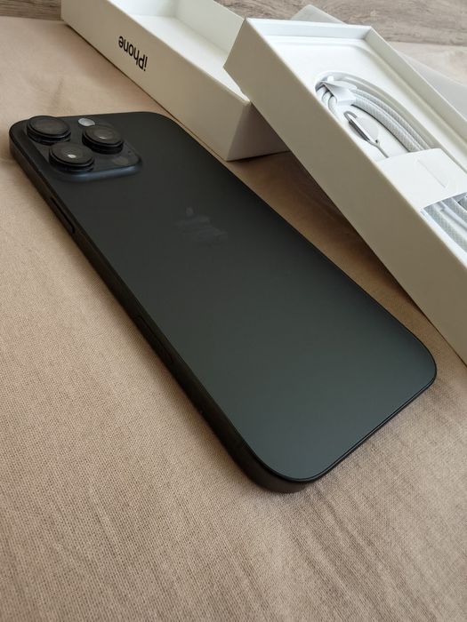 iPhone 16 Pro Max 512GB Black Черен 100% Battery