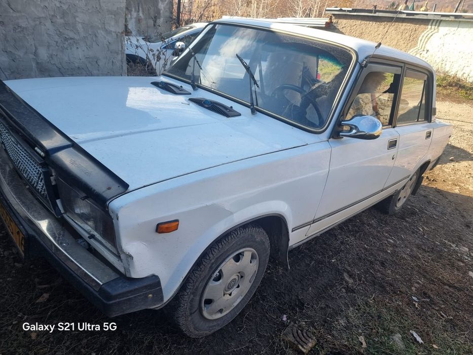 Продам машину ваз 2107