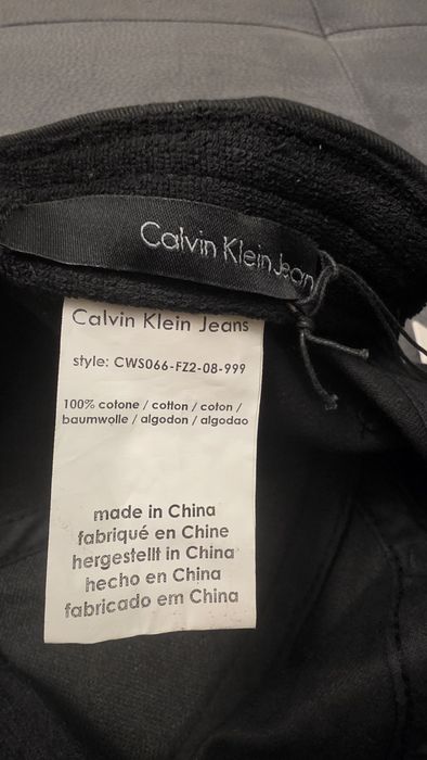 Чисто нова шапка Calvin Klein