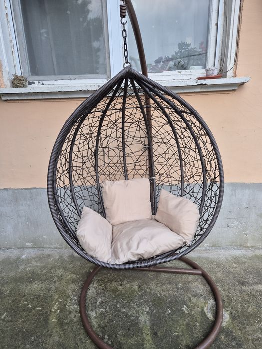 Градинска люлка....