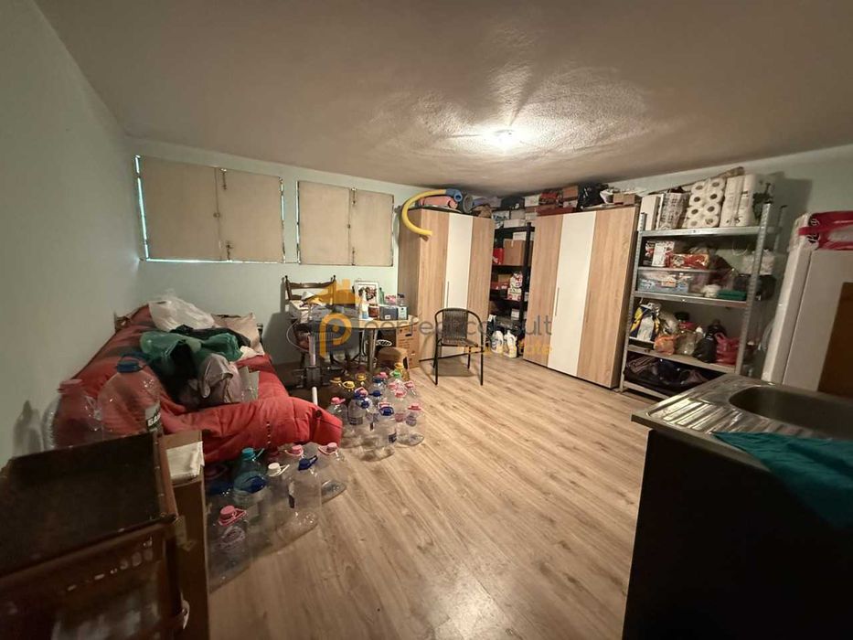 Продава се Четиристаен апартамент в Пловдив, Гагарин - 96 кв.м за 2365 €/кв.м - Снимка #8