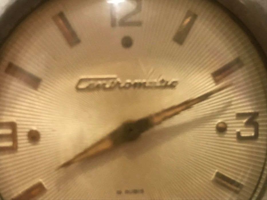 Часовник за волан Centromatic center watch