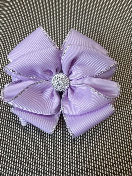 Нарядные бантики