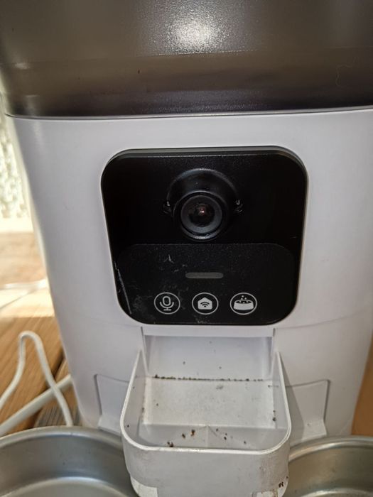 Новая кормушка для животных