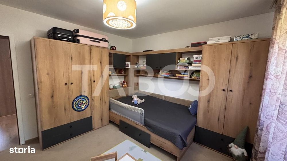 Apartament 3 camere de vanzare 65mpu cu loc de parcare