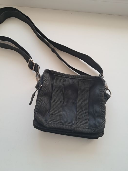 Продам  барсетку