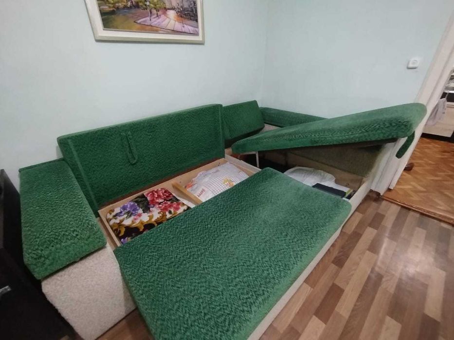 Продам диван дёшево