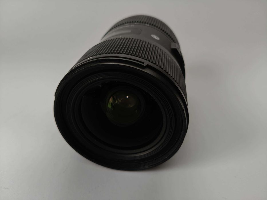 Sigma Art 18-35mm f1.8 DX pentru Nikon