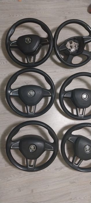 Vând Volane Complete Skoda