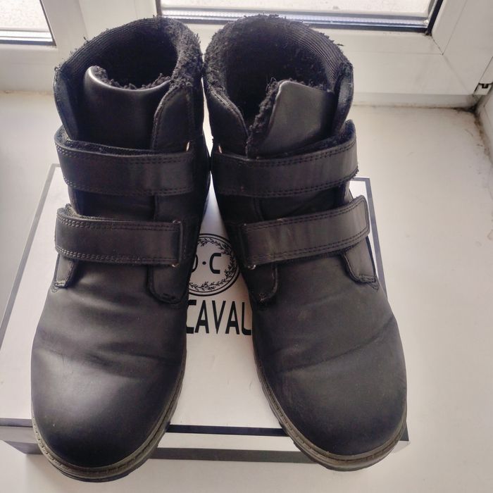 Продам ботинки на подростка