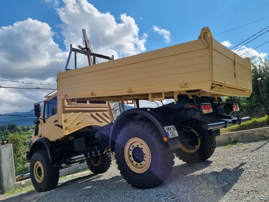 Vand Mercedes Unimog U 2450L