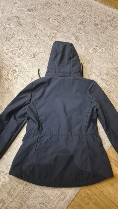 Geaca dama Tommy Hilfiger- noua!