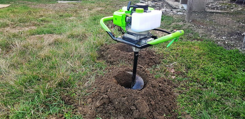 Gauri motoburghiu,imprejmuiri,spart lemne cu spargator profesional,etc