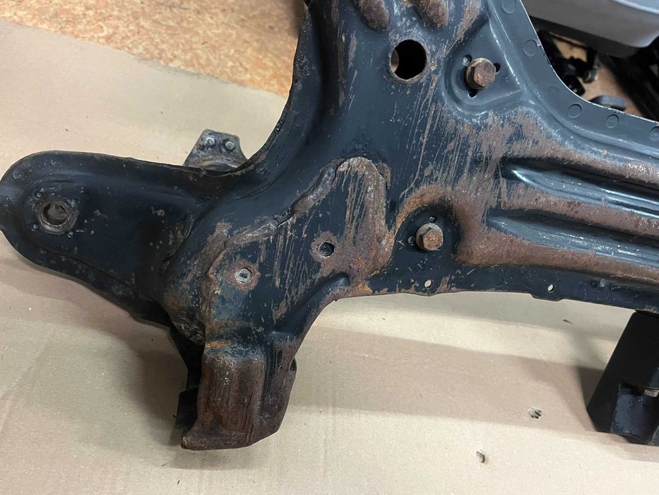 Преден мост за VW Golf 3