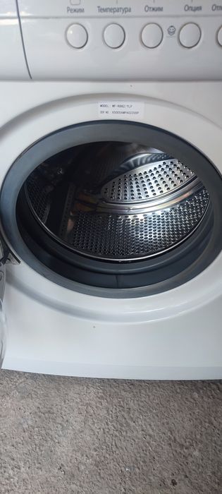 Продаёт стиральная машина Samsung