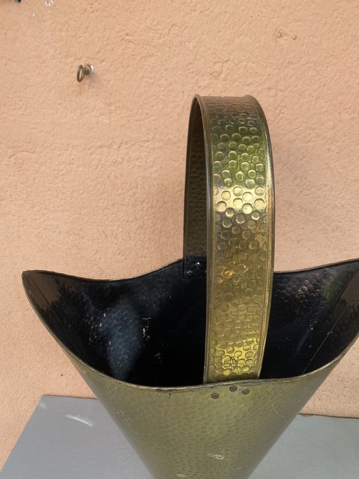 Месингов кош за чадъри Ваза за сухи цветя