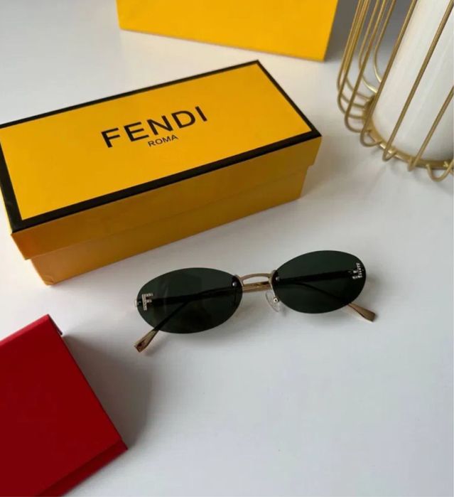 Ochelari de soare Fendi