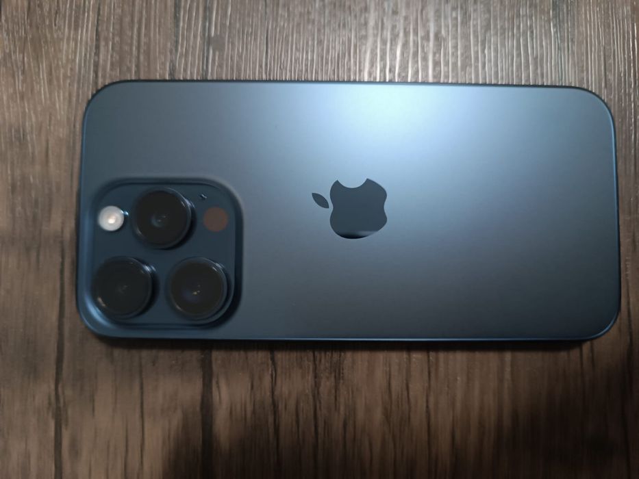 Айфон 15 про Идеальные состояние!!Срочно Срочно