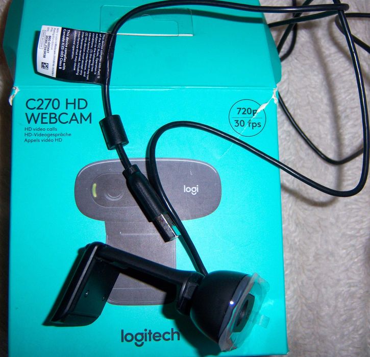Продавам WEB камера Logitech C270HD с вграден микрофон