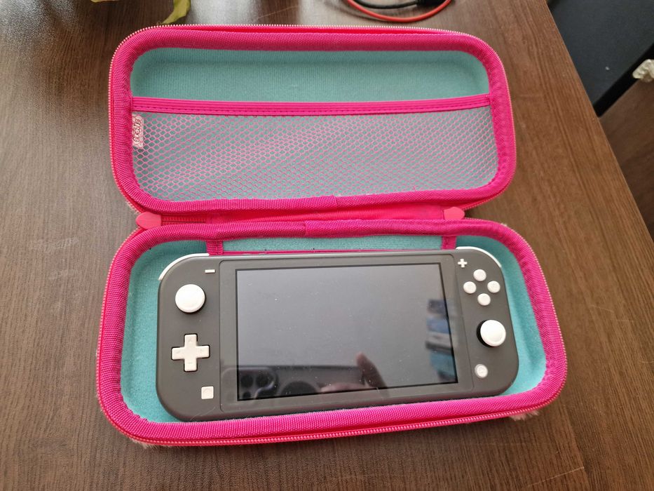 Nintendo Switch Lite с чип