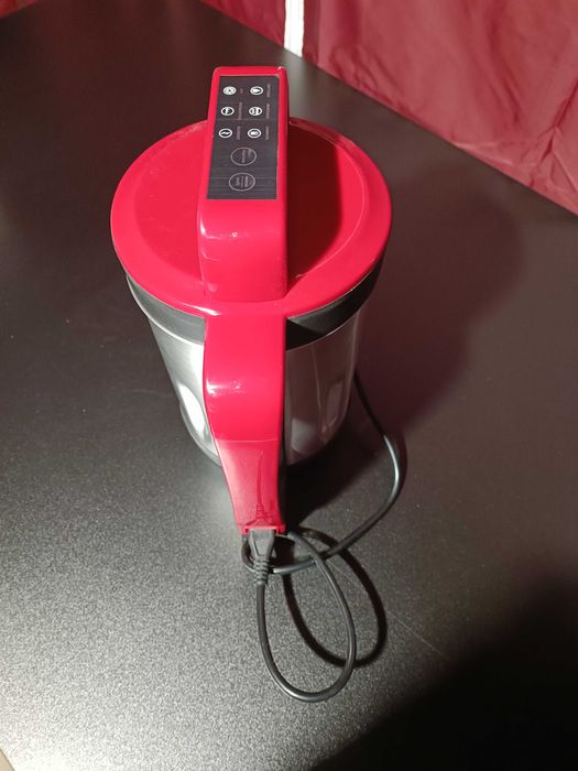 Блендер за супа Techwood TSM-1655