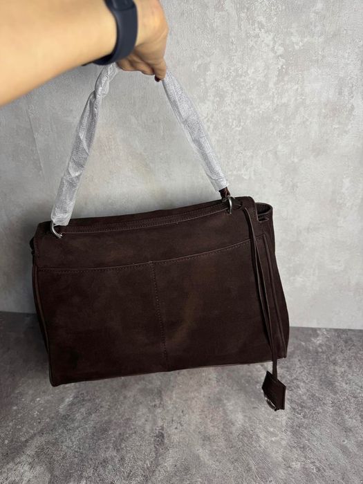 Нова чанта велур balenciaga