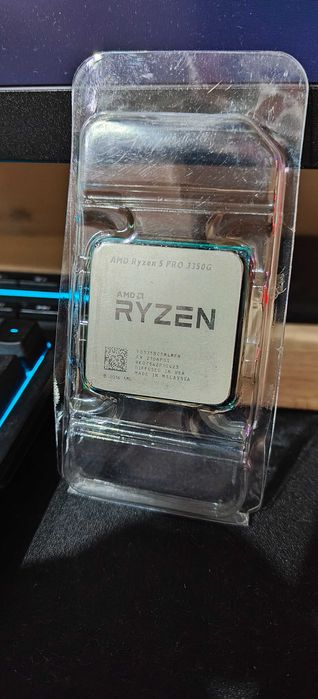 Procesor Ryzen 5 Pro 3350 G