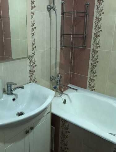 Дава се под наем Тристаен апартамент в Пловдив, Остромила - 89 кв.м за 280.5 € - Снимка #3