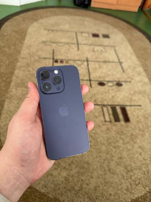 Продам iPhone 14 Pro 256/76%