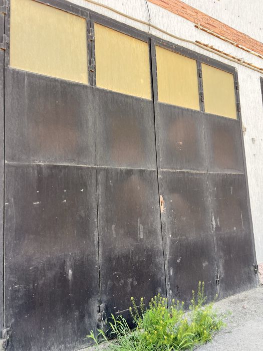 Ворота Буу срочно