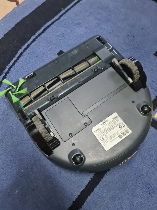 Aspirator robot Kobold VR200