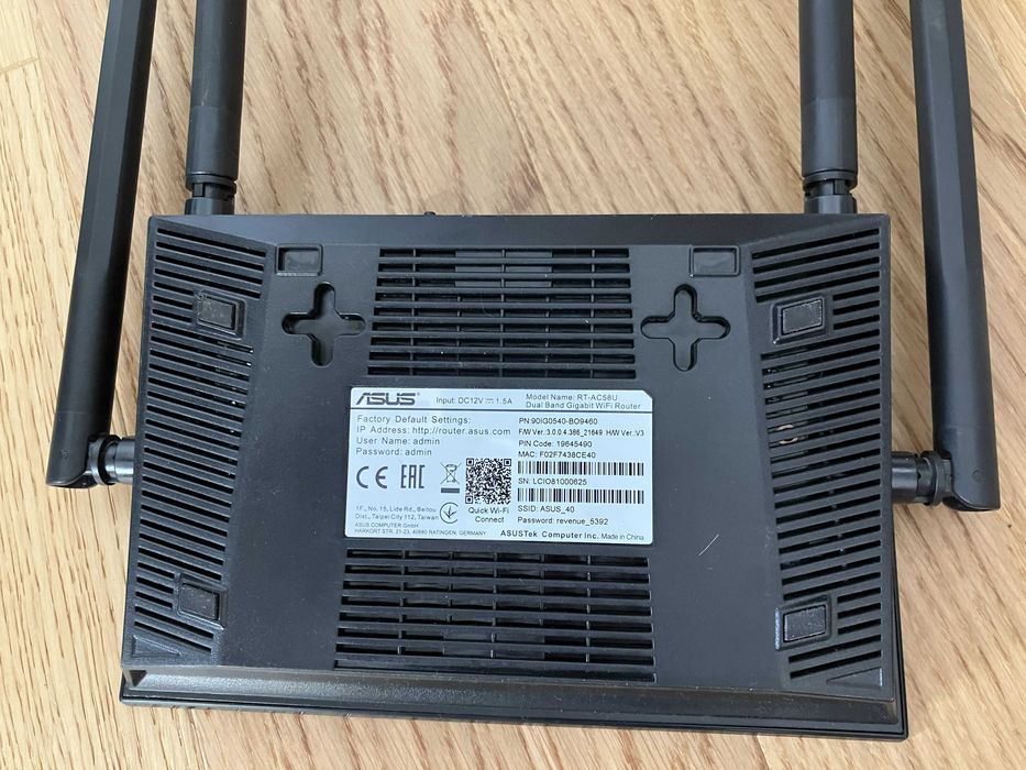 Router Asus Gigabit WiFi AC1300 Dual Band RT-AC58U