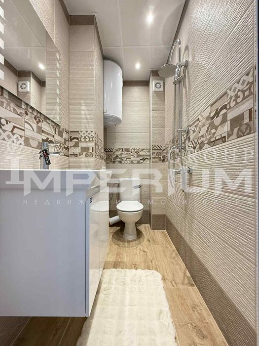 Продава се Едностаен апартамент в Варна, Изгрев - 25 кв.м за 2596 €/кв.м - Снимка #5