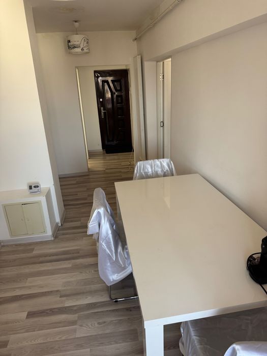 Apartament de vânzare